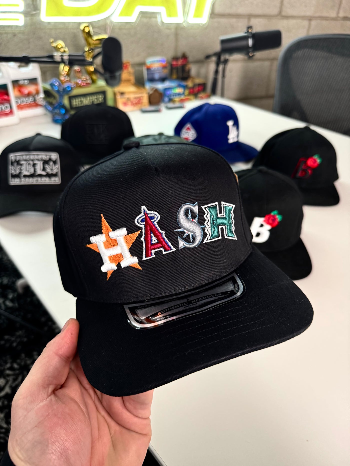 6 Star Hash Snapback Hat